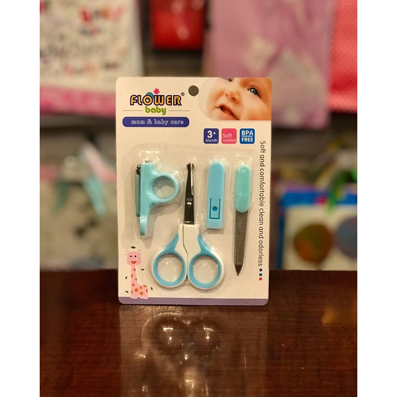 Manicure Set 4pc fts32245