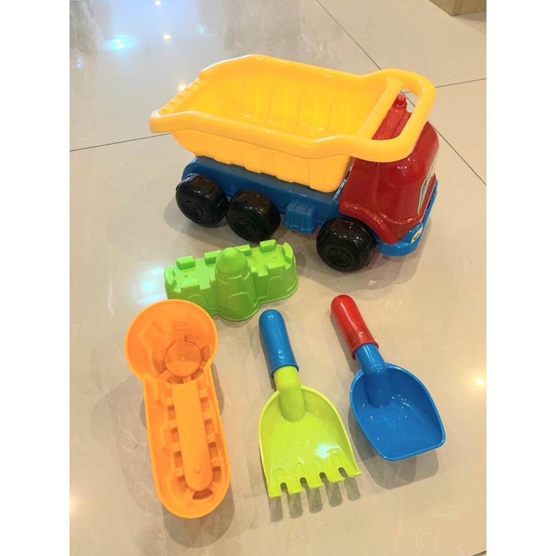 Beach Truck Set w/Toy 5pcs FTS17520