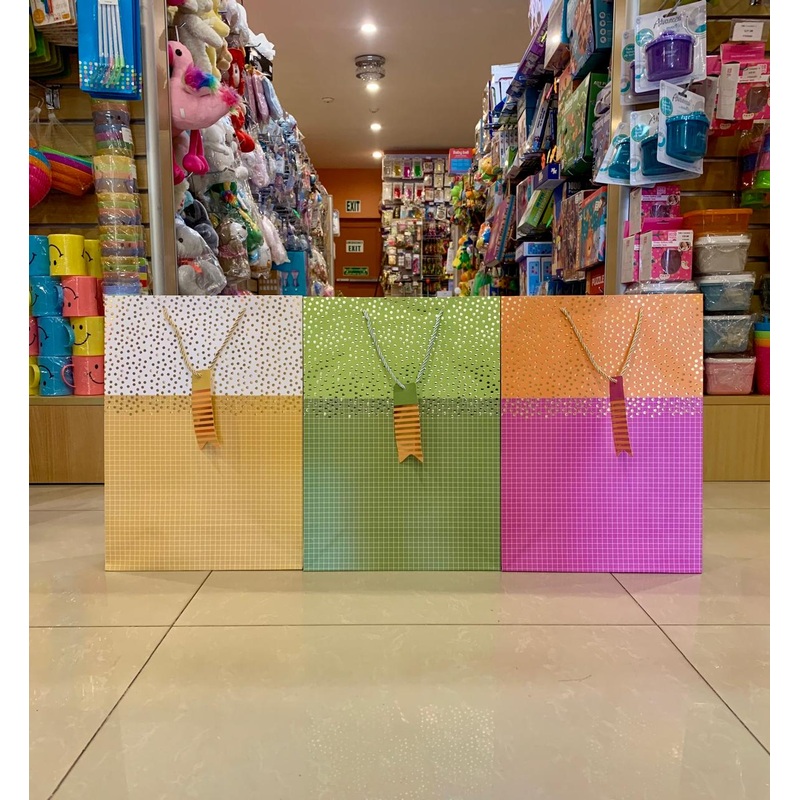 Gift Bag Tri Colour 16′ X 12′ fts32702