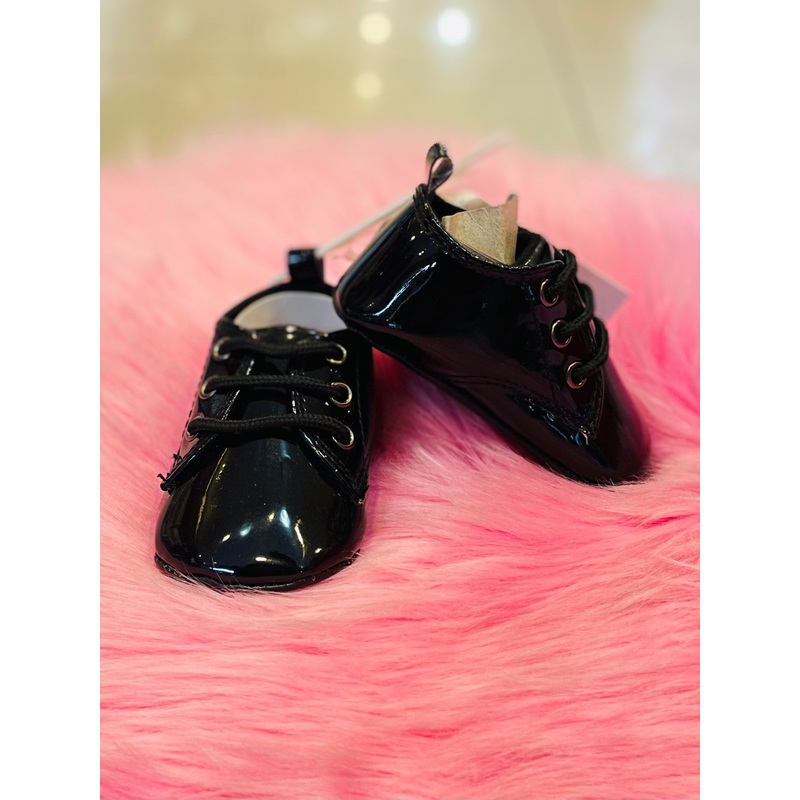 Shoe-Lace Up Shiny Wht 1-4 Luna1411