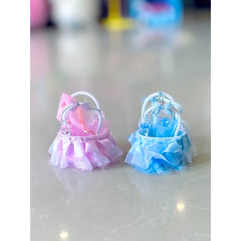 Token Basket w/Fabric ft5869