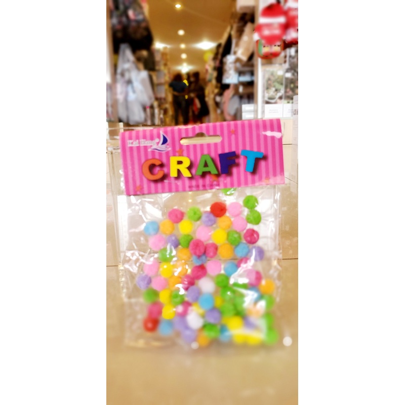 Craft Pom Pom Mini 70pk FTS23604
