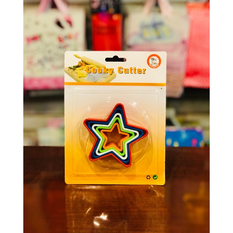 Cookie Cutter Star 5pc Fts28898