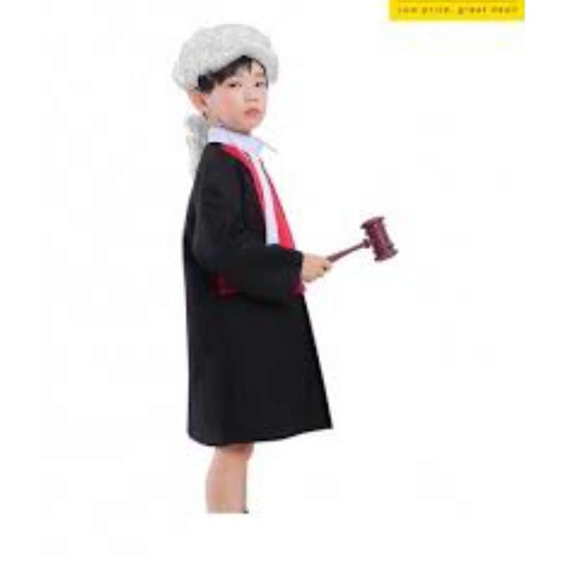 Career Outfit Judge FTS17732