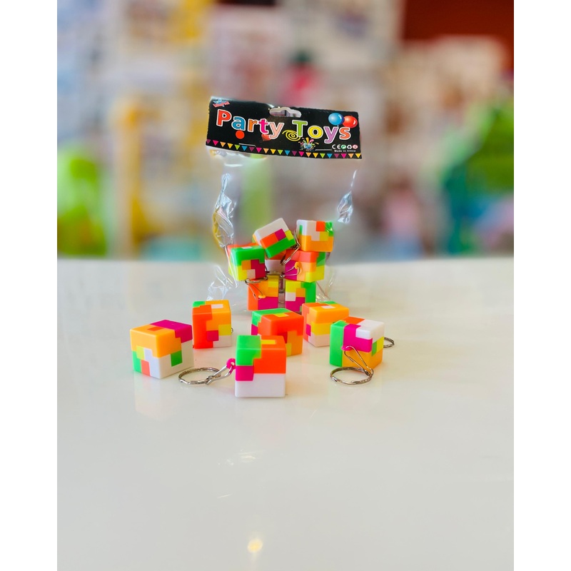 Party Toy Keychain Cube FTS17872