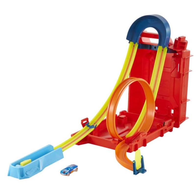 Hot Wheels Track Builder Unlimited – Fuel Can Stunt Box