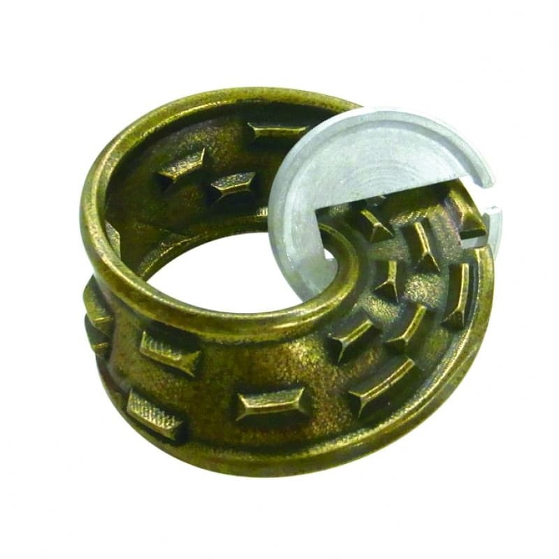 Hanayama Cast Puzzle – Mobius – Level 4