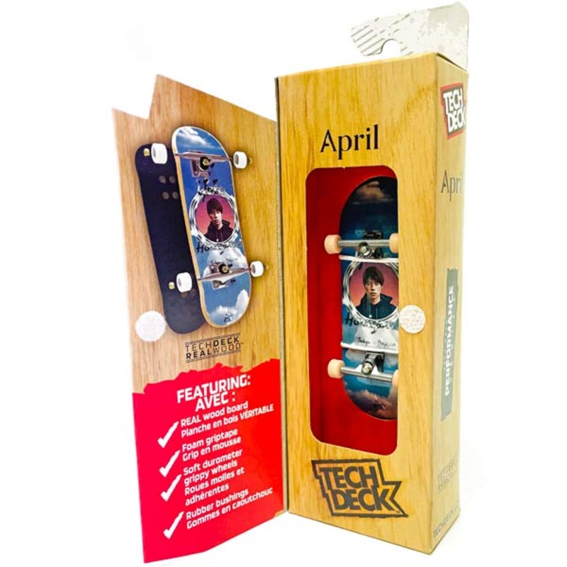 Tech Deck Performance Series Fingerboard – April