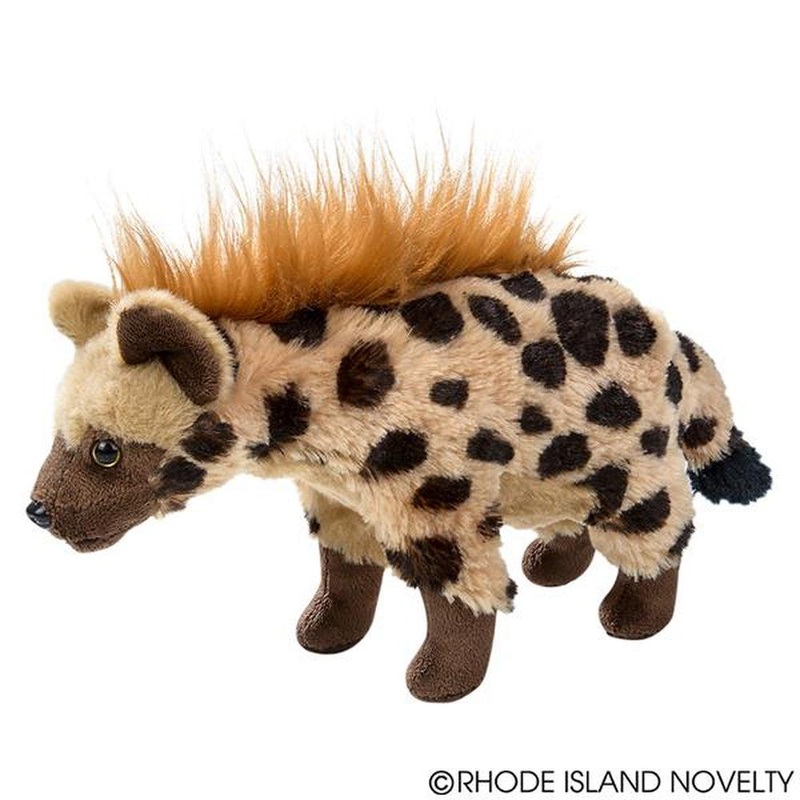 10 Animal Den Hyena