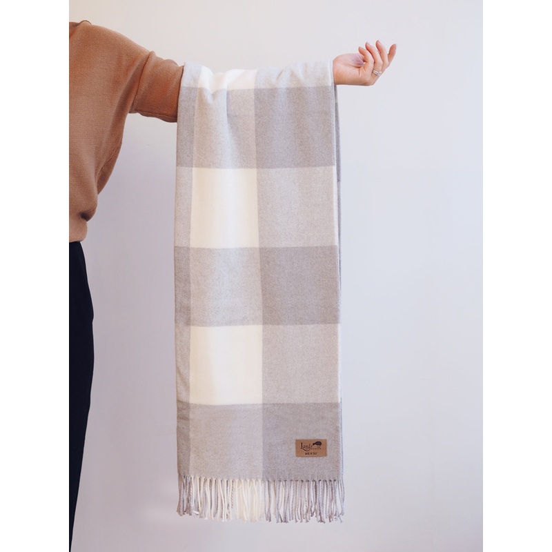 Buffalo Check Light Grey Throw