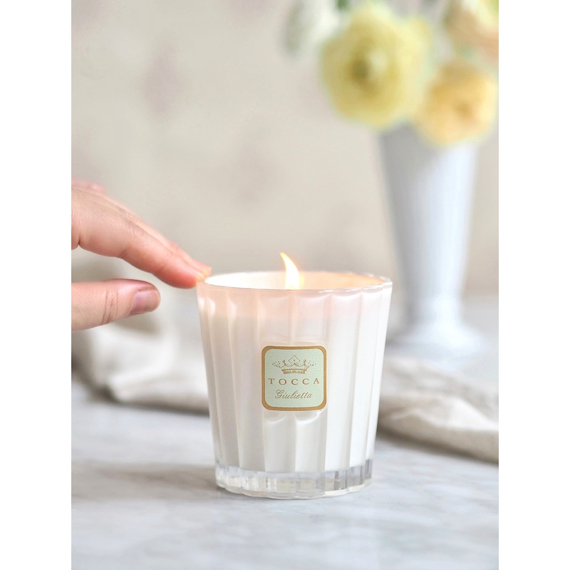 Giulietta Candle