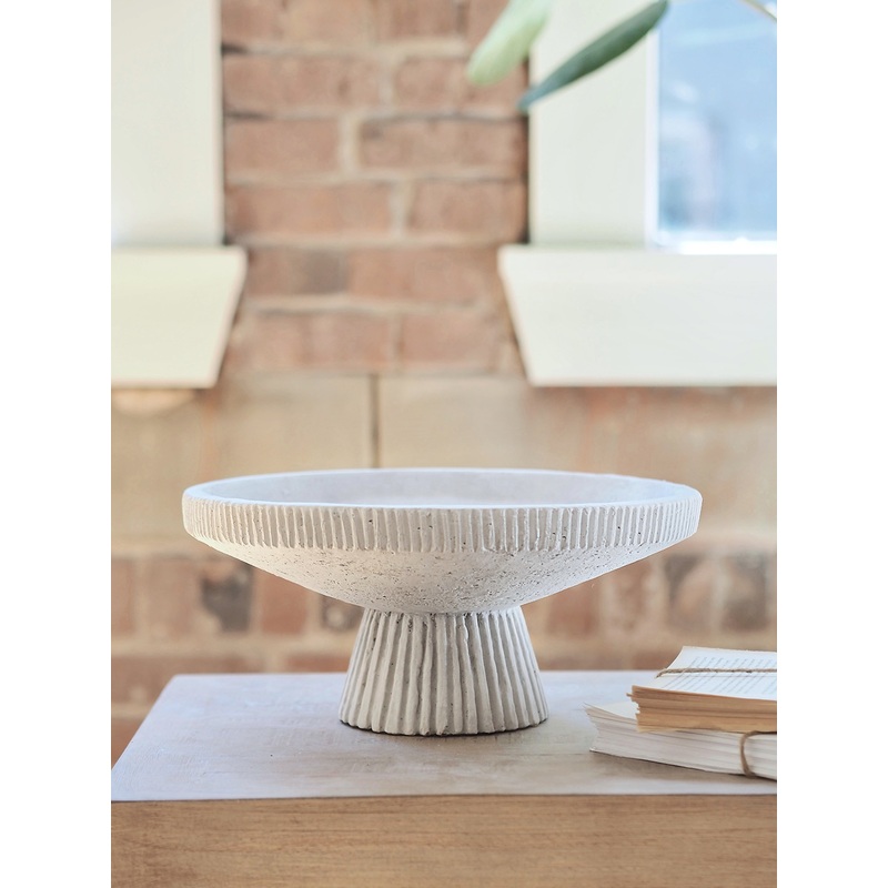 Valour Centerpiece