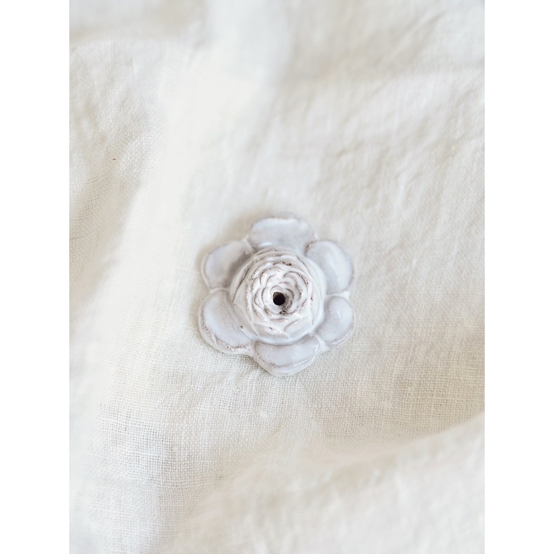 Cambridge Rose Incense Holder