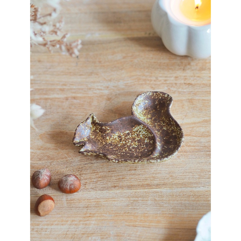 Squirrel Dish