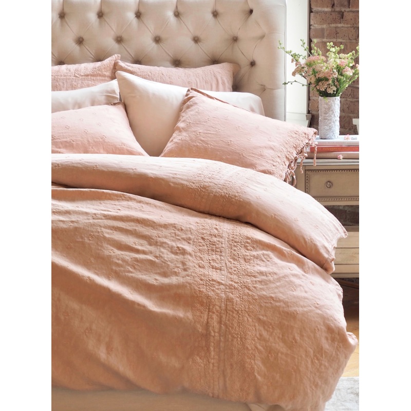 Ines Rouge Bedding