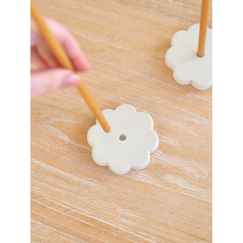 Fleur Long Stem Candle Holder