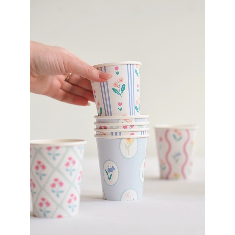 Flower Pattern Cups