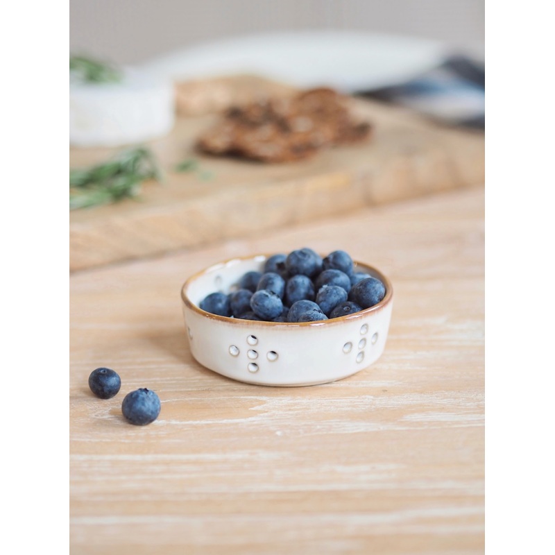 Gia White Berry Bowl