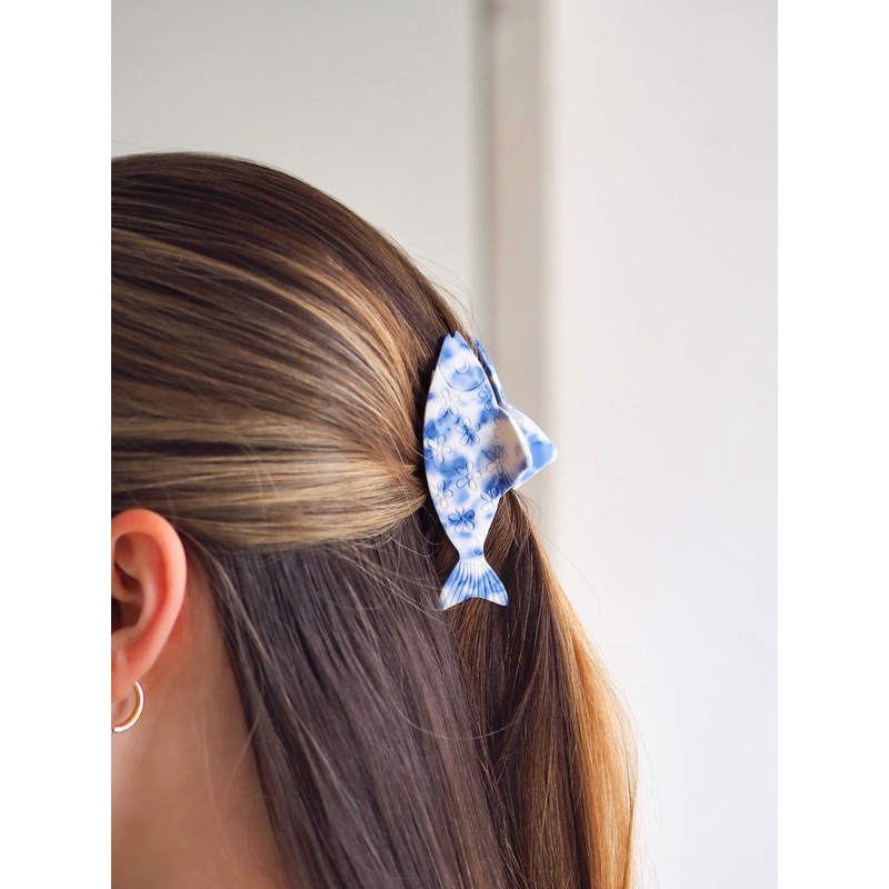 Coastal Floral Fish Claw Clip