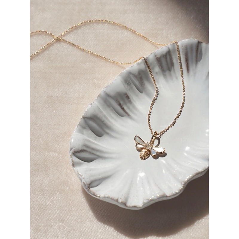 Honey Glow Bee Necklace | 10K