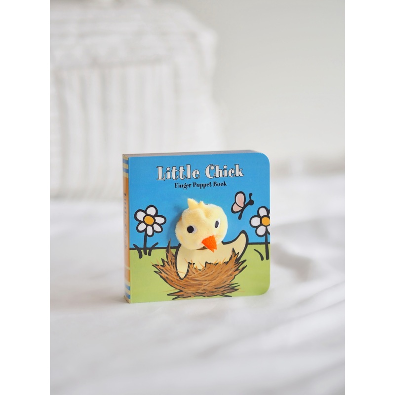 Little Chick Finger Puppet Book