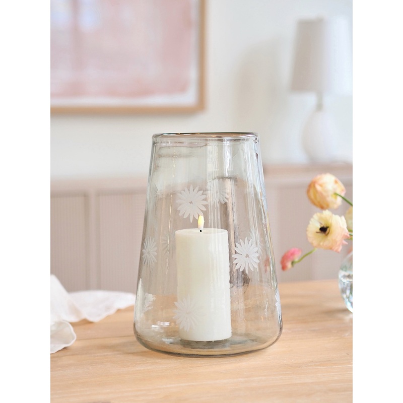 Daisy Glass Hurricane