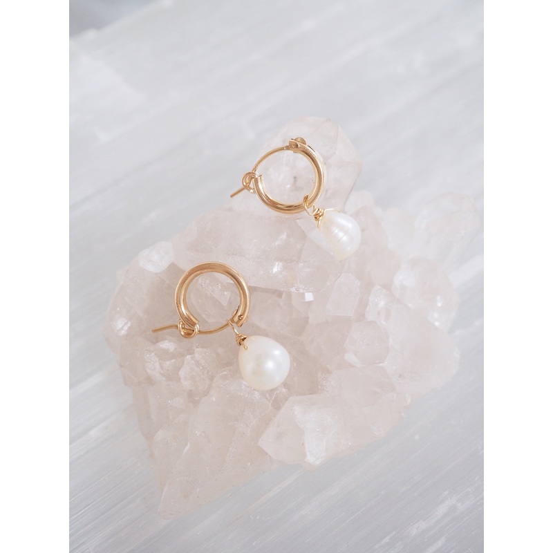 Amelia Pearl Hoops