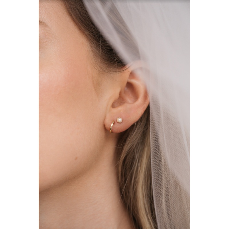 Leia Pearl Studs