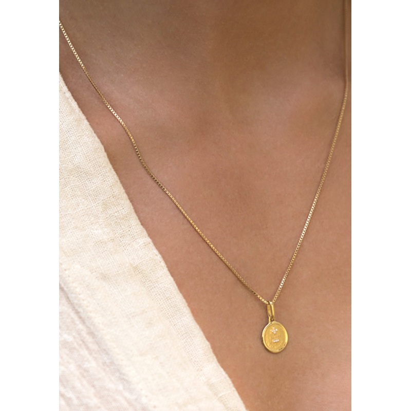 Token Round Necklace