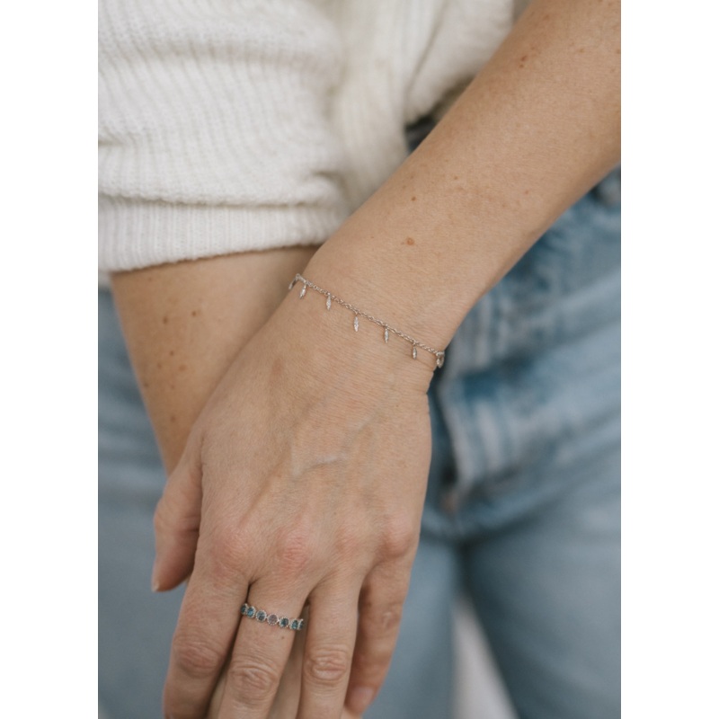 Zara London Blue Topaz Ring | 14K White Gold