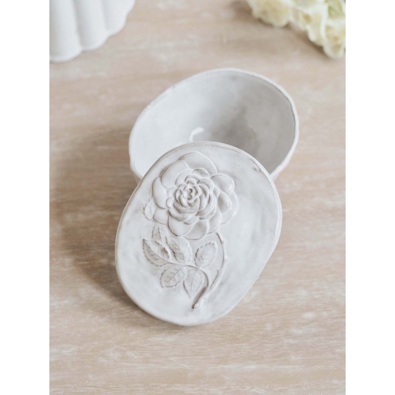Setsuko Box with Roses