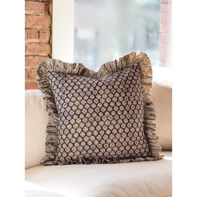 Anika Capri Pillow | 22×22