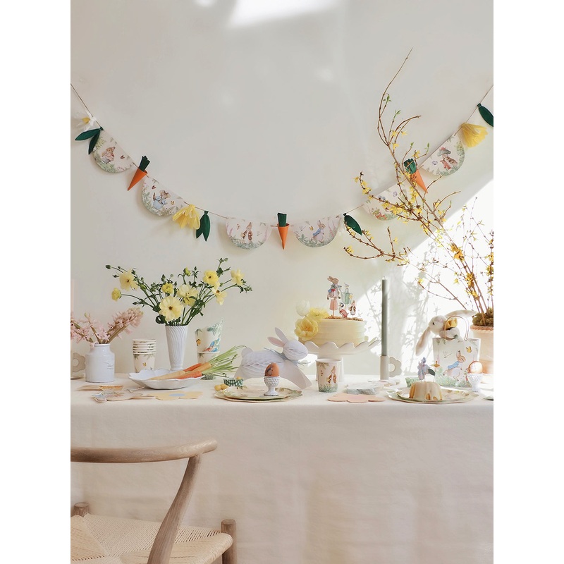 Peter Rabbit Garden Garland