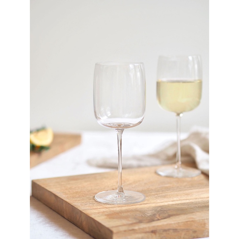 Borough Wine Glass