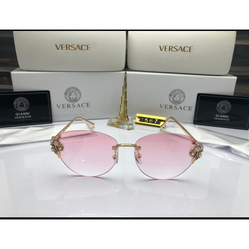 Ladies sunglasses with all accessories