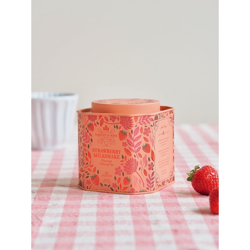 Strawberry Milkshake Oolong Tea Tin