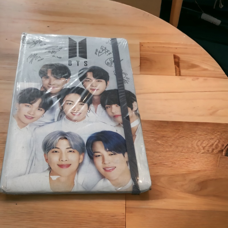 BTS note book