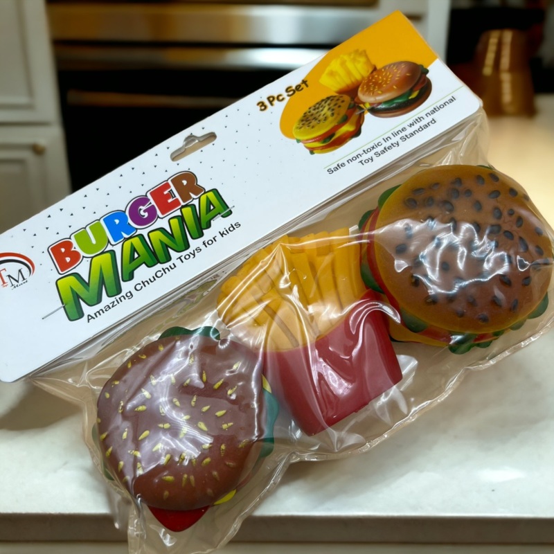 Burger Mania chuchu toy