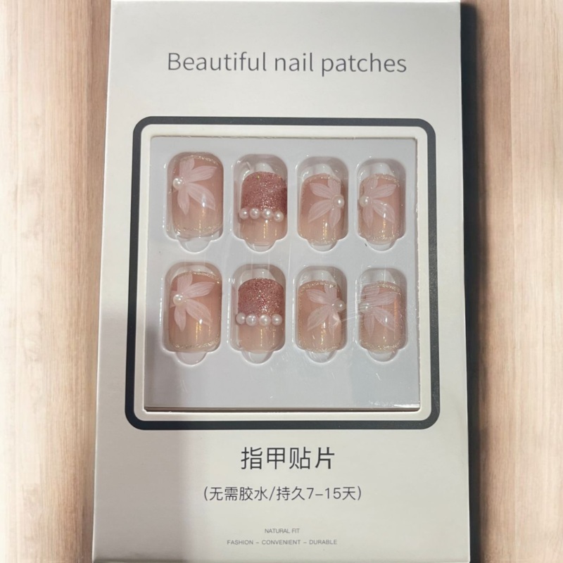 Beautiful Fake Nails  Floral Pearl Design