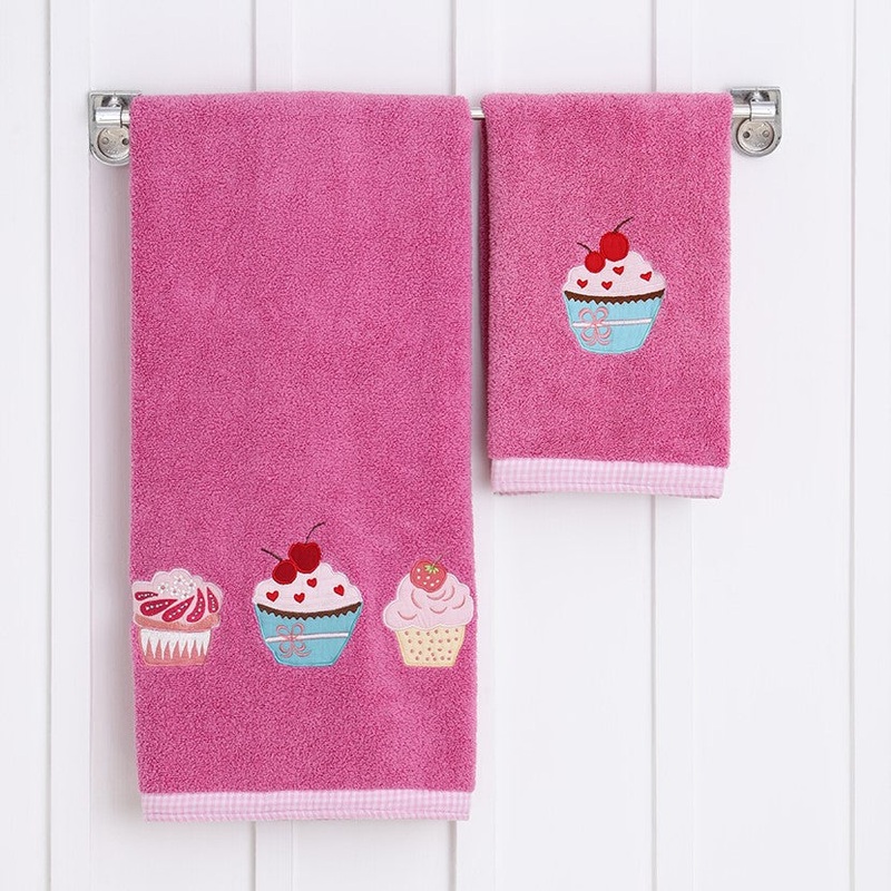 Kids Hand/Bath Towel – Cupcakes