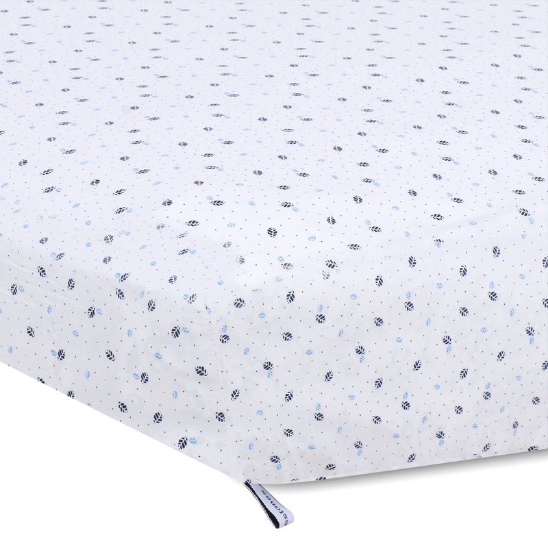 My Milestones Crib Sheet – Petals (Blue)