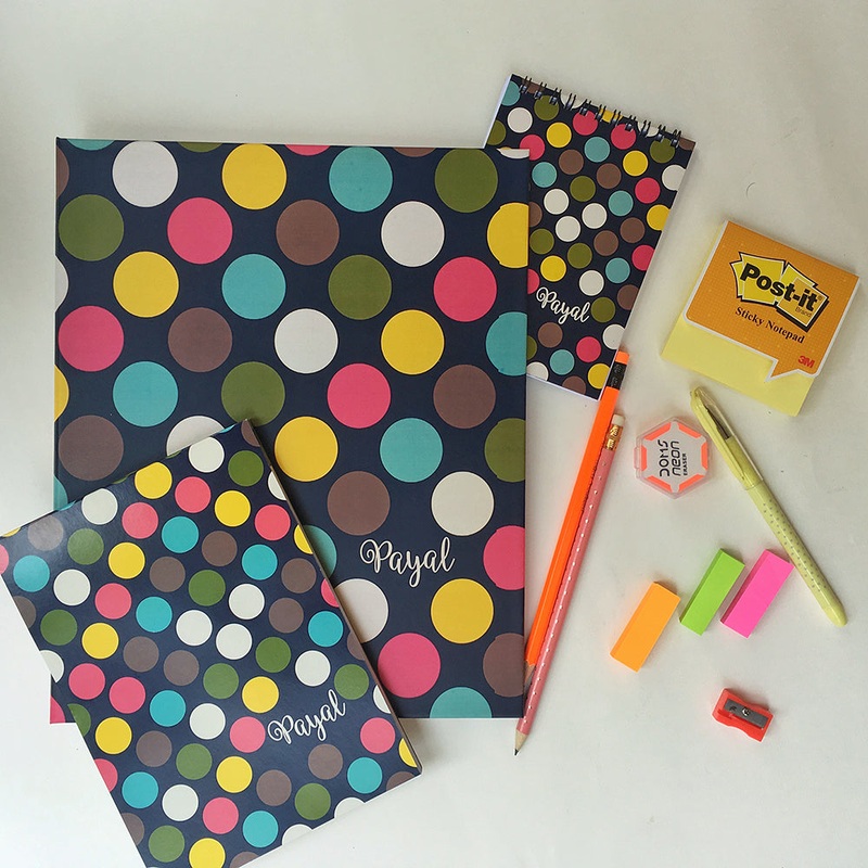 Ultimate Stationery’s Addicts Hamper – Retro, Pack of 6
