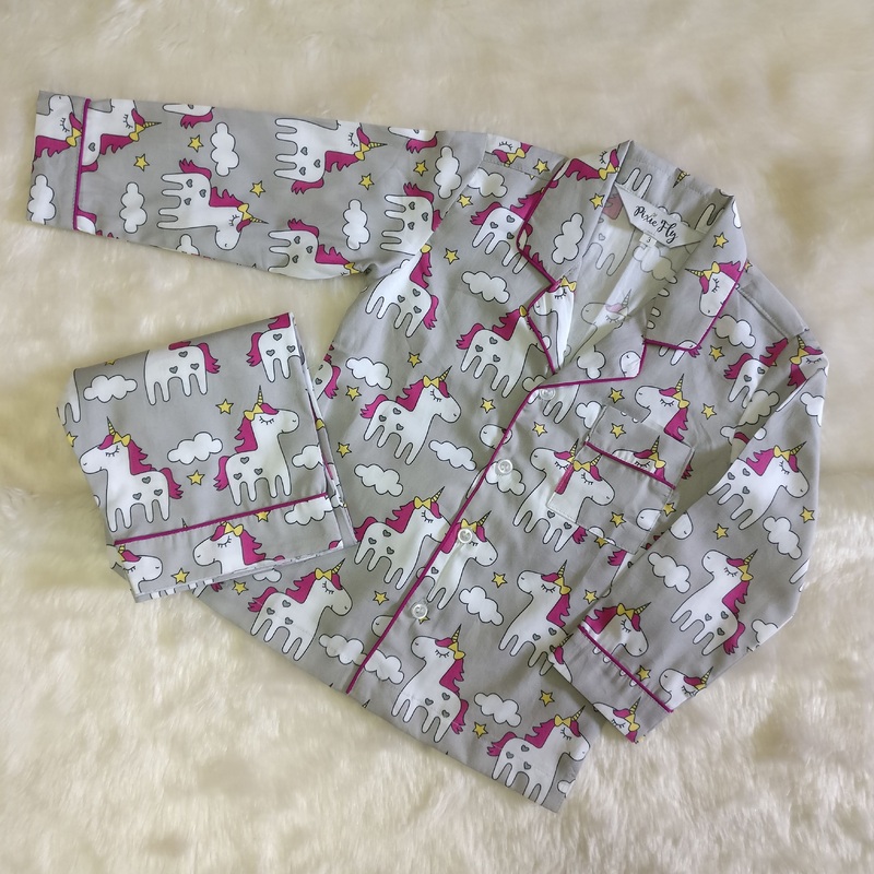 Kid’s Pyjama Set – Grey Unicorn