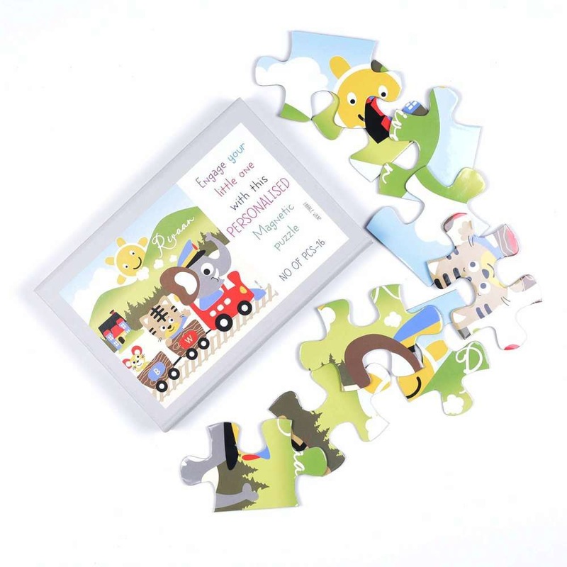 Magnetic Puzzles – Ellie on a Train