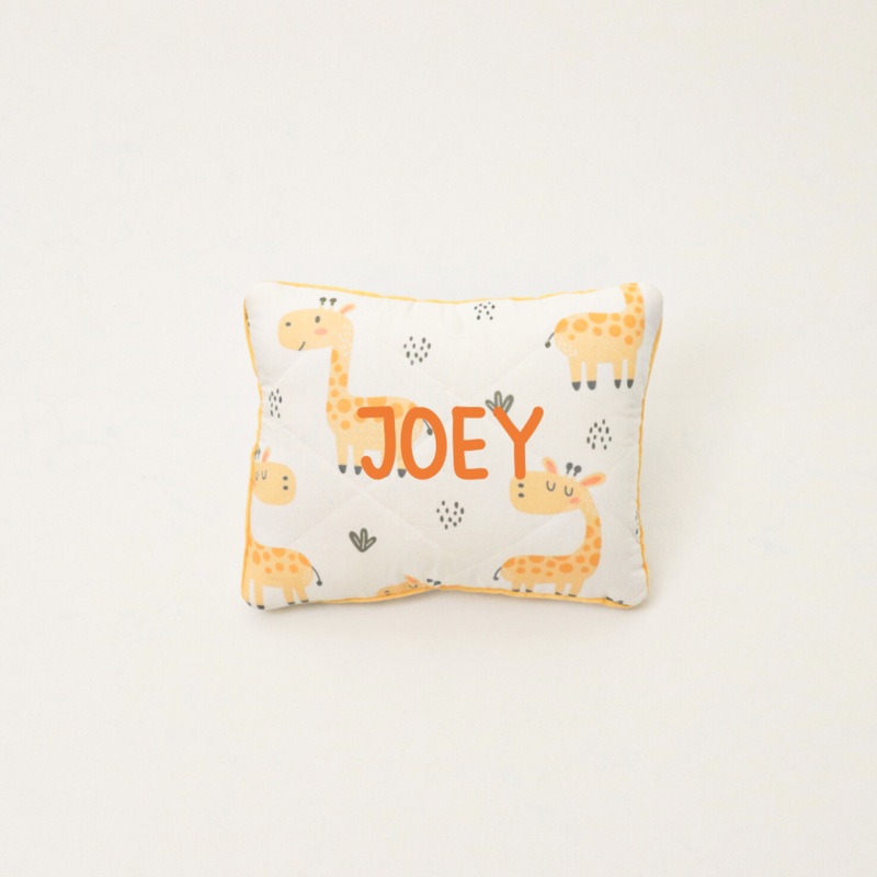 Baby Giraffe – Quilted Pillow