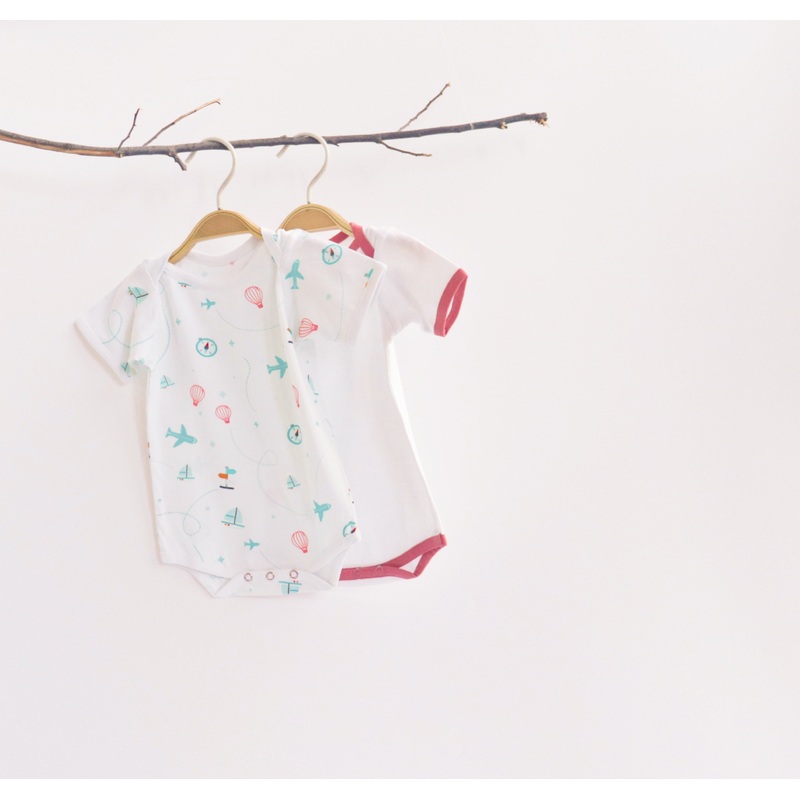 Lil Travellers Bodysuits – Set Of 2