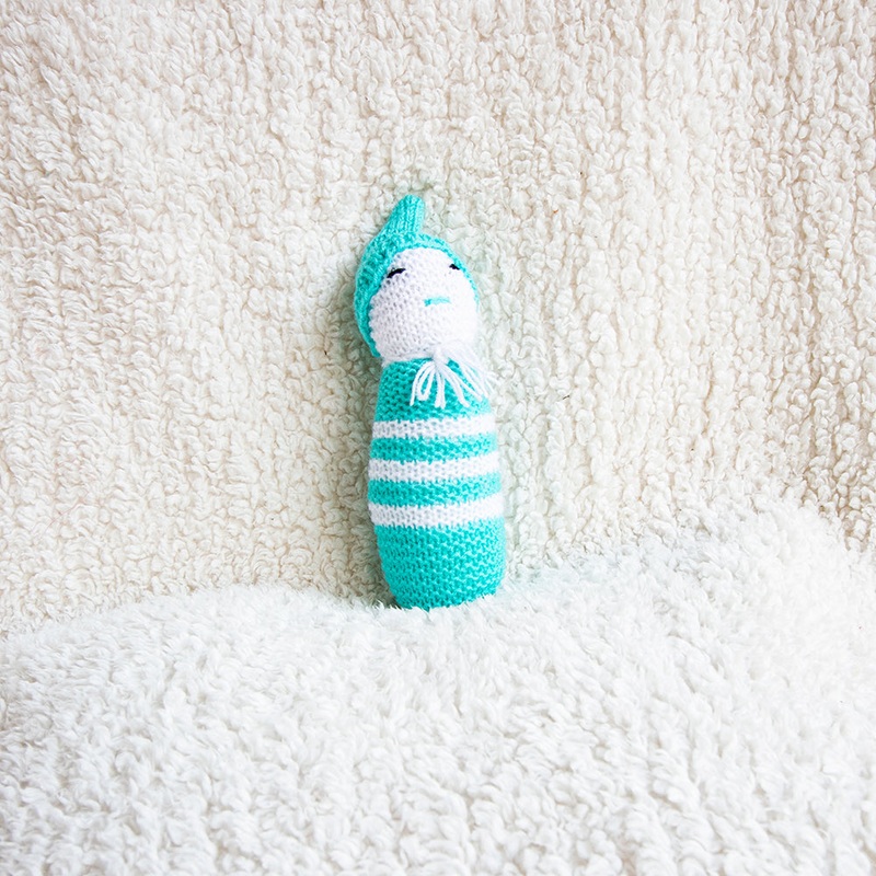 Sleepy Head Sensory Rattle – Blue