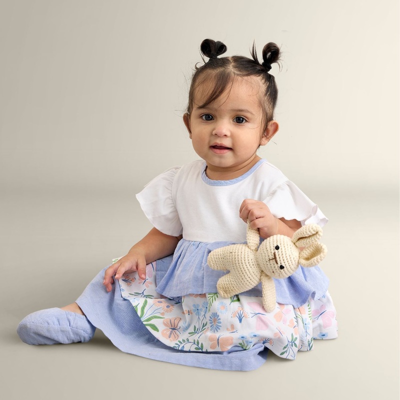 Milena Short-Sleeves Tiered Dress With A Mix Of Chambray & Enchanted Flora Print – Multi