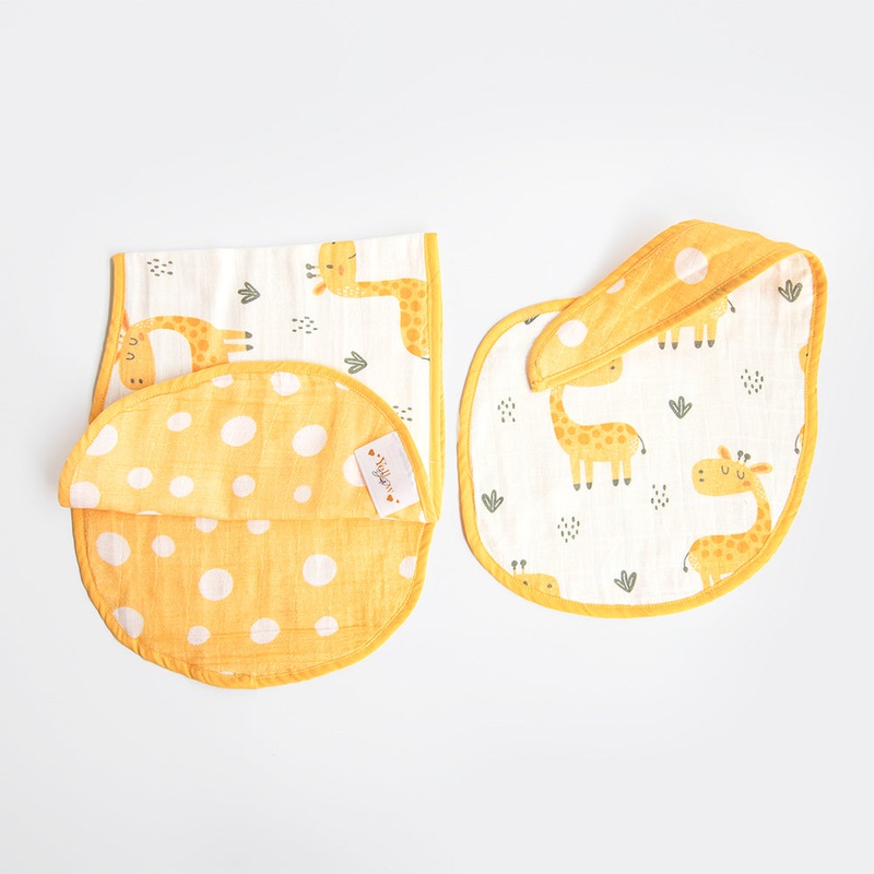 Baby Giraffe – Reversible Bib & Burpy Cloth Set