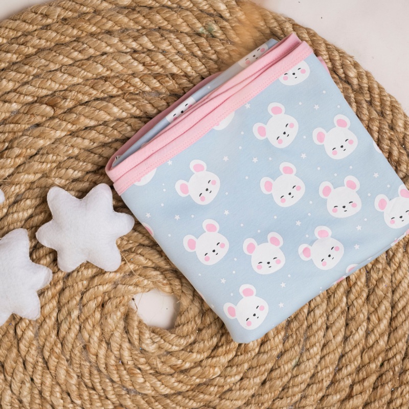 Cuddly Bear – Reversible Blankets